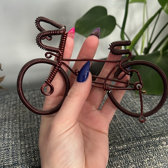 Mini wire bicycle - Picture 7 of 7